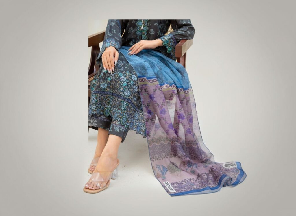 haya noor embroidered slub linen stitched 3 piece suit 01 winter collection